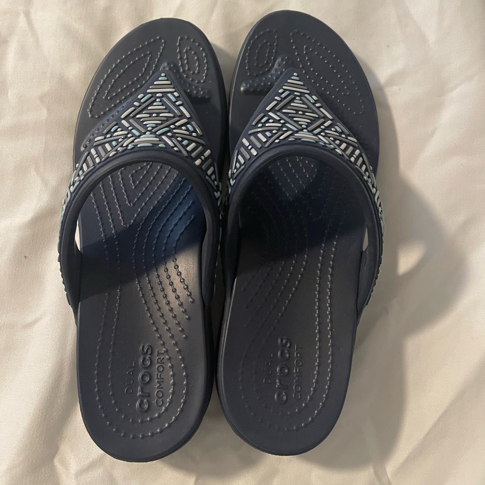 Crocs blue size 9